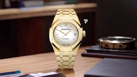 corona gold audemars piguet|Exploring the Luxurious Audemars Piguet Gold Collection.